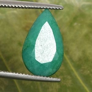 Pear Cut Faceted Natural Green Emerald Loose Gemstone Columbian Emerald 7.50 Ct